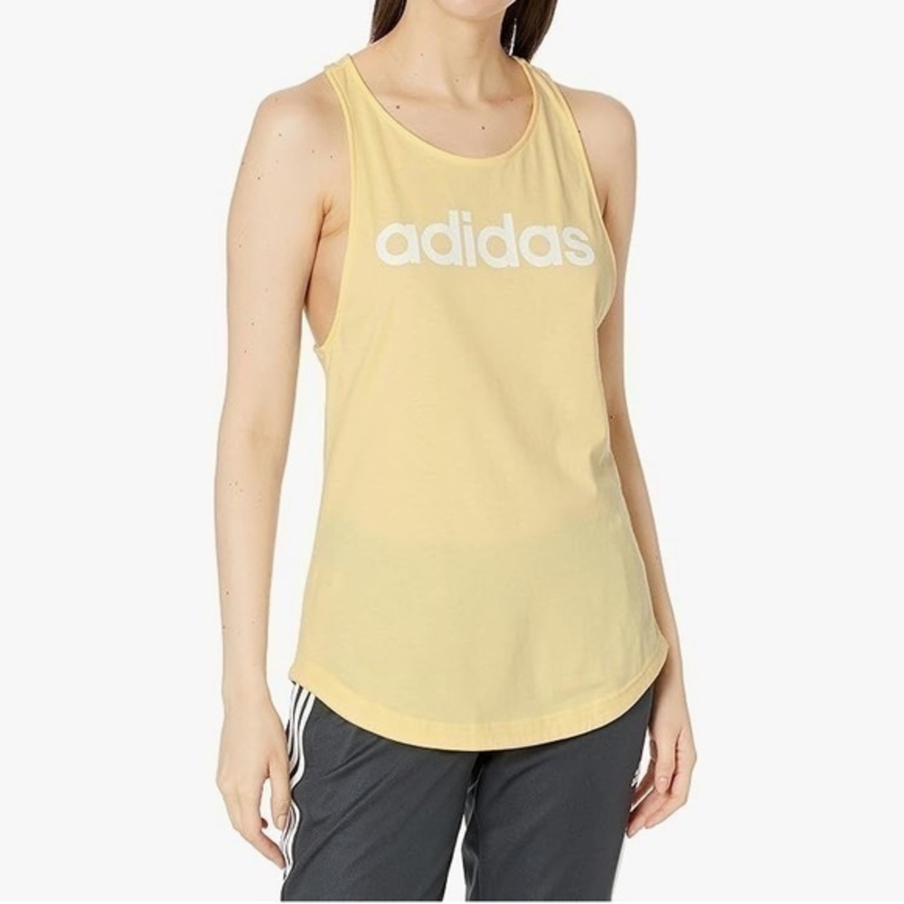 NWT. ADIDAS Women’s Essential Linear Tank